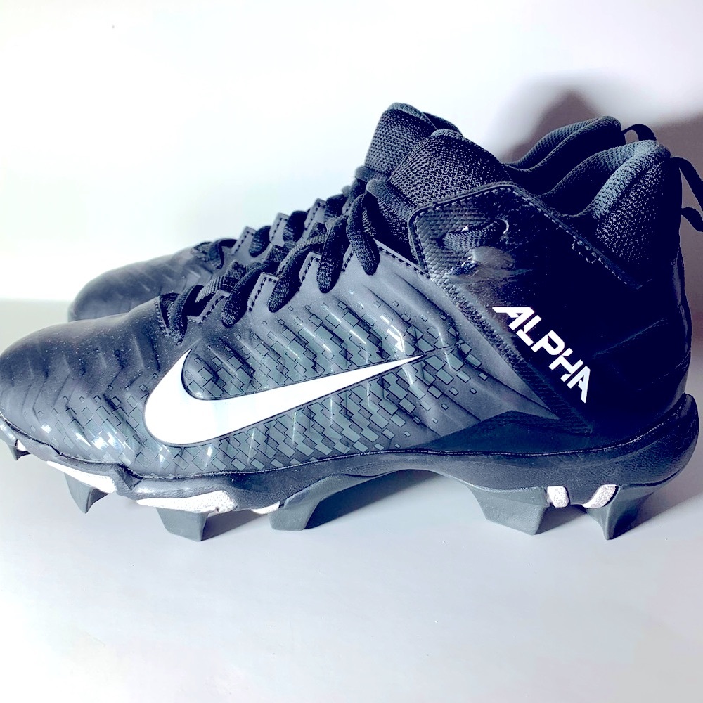 Nike Alpha Football Cleats